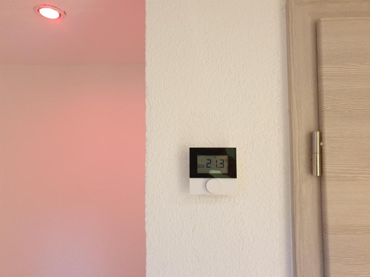 Moderne Einliegerwohnung Amara - Friedrichshafen Am Bodensee エクステリア 写真